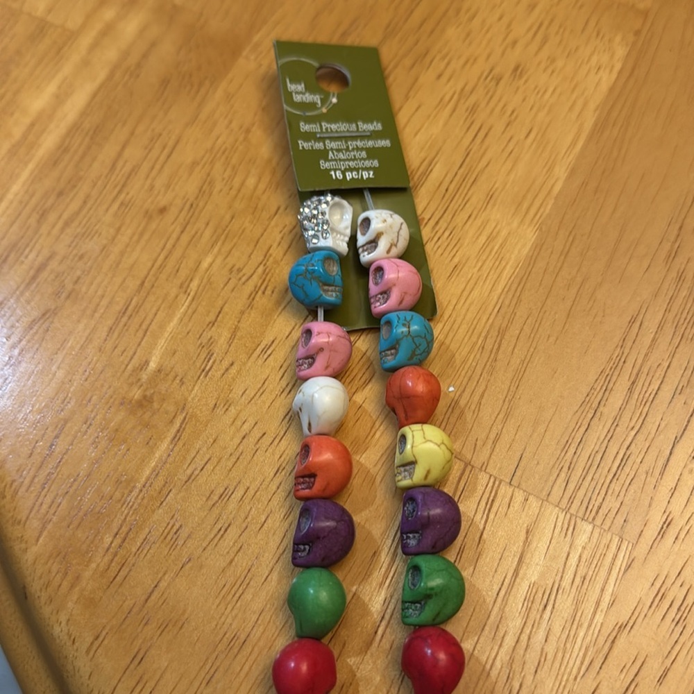 Bead Landing Multi-Color Skull Beads - Picture 2 of 3